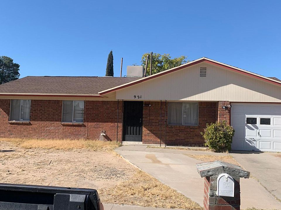 1st image of 921 Saint Catherine Dr