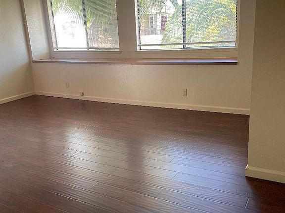 5th image of 239 W Tulare Ave #C