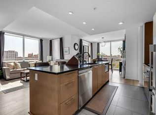 1111 E 10th St SW #806, Calgary, AB T2R 1E3