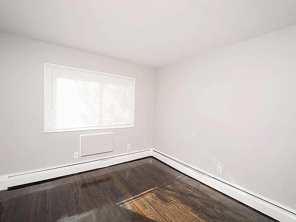 3rd image of 97 Hemingway Ave APT B