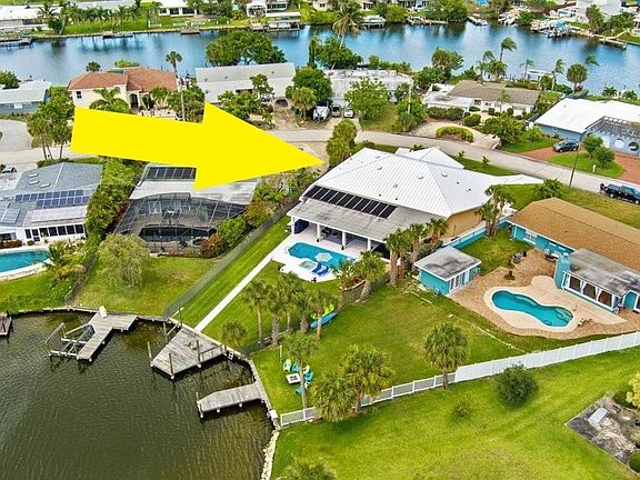 3rd image of 29 Bougainvillea Dr