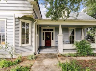 105 S Rusk St, Fayetteville, TX 78940