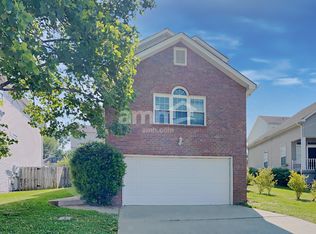 2011 Lassiter Dr, Goodlettsville, TN 37072