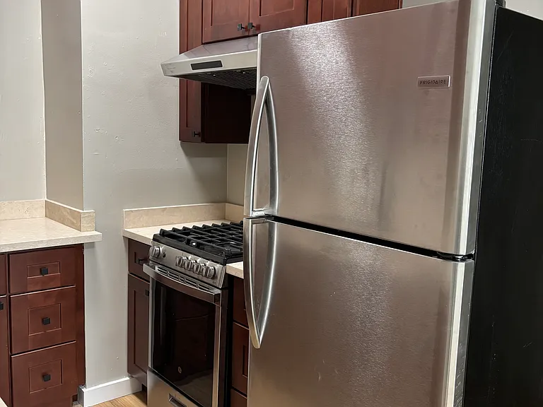 2111 Ashby Ave #2 — Photo 5