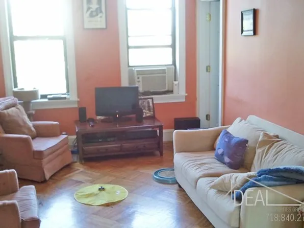 501 8th Ave APT 4, Brooklyn, NY 11215