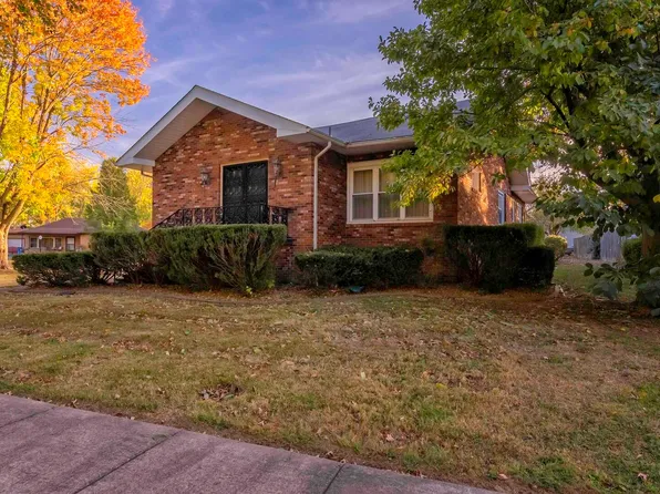 515 E Allen Ave, Marion, IL 62959