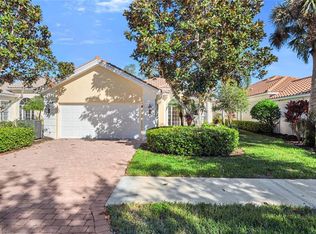 5029 Jarvis Ln, Naples, FL 34119