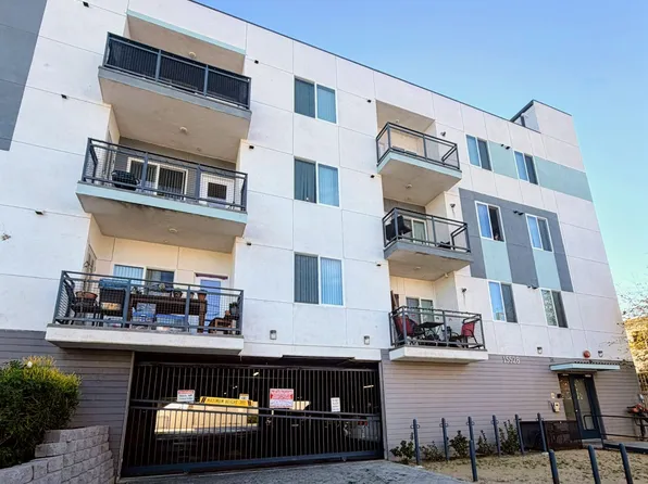 Bear Claw Apartments