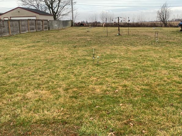 7387 N Green Meadows Ests, Fairland, IN 46126