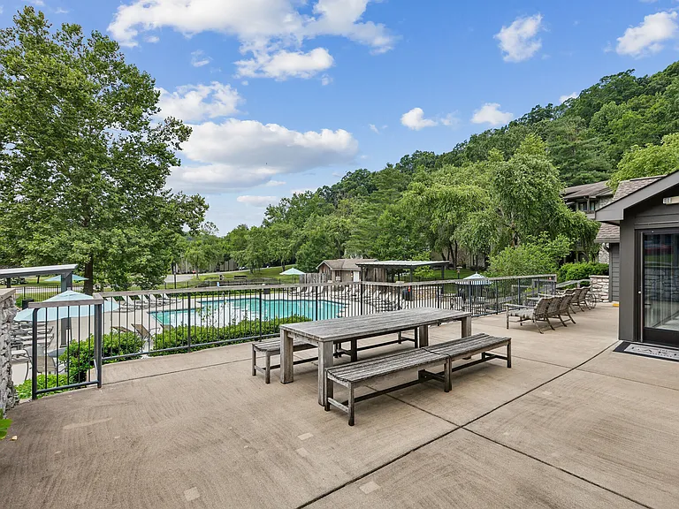 The Lakes Bellevue — Photo 12