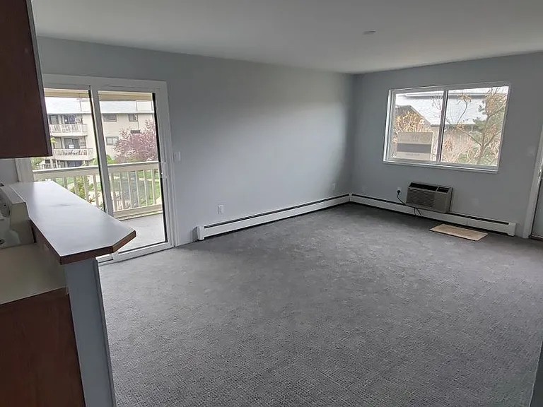 645 Manhattan Pl #307 — Photo 12