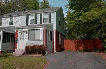 1st image of 2802 Albemarle Dr