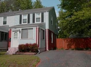 2802 Albemarle Dr, Alexandria, VA 22303