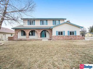 3830 N 206th St, Elkhorn, NE 68022