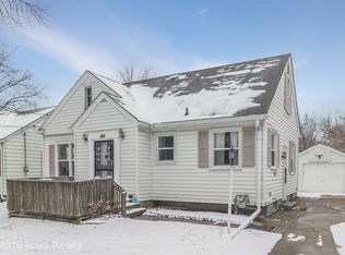 2405 47th St, Des Moines, IA 50310