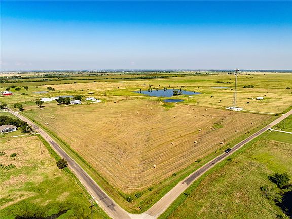 3rd image of County Road 1107a