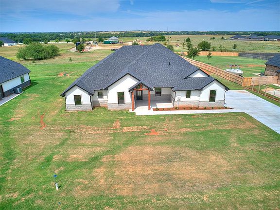 2nd image of 4740 Ranchero Dr