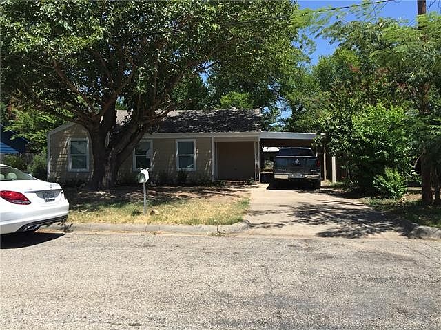1st image of 610 Worthview Dr