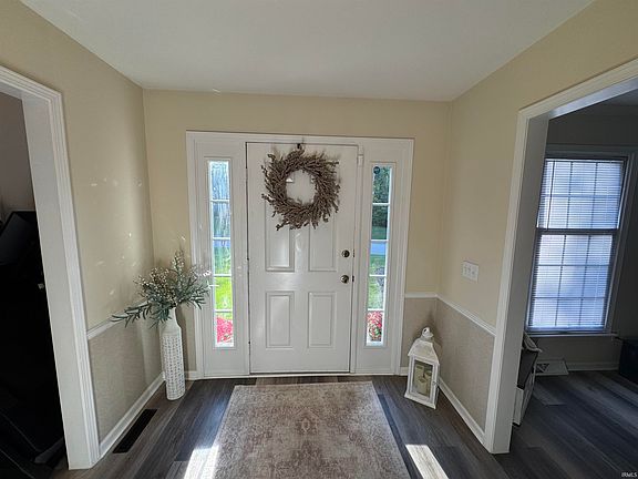 3rd image of 50922 Briarwood Ct