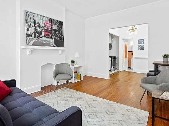 2nd image of 337 E 85th St APT 3C