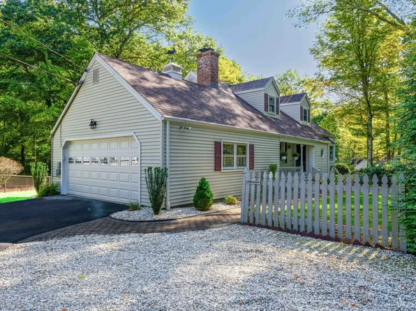 1399 Shepard Avenue, Hamden, CT 06518