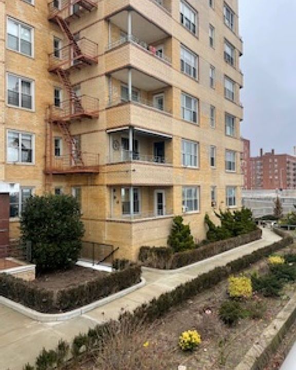 12116 Ocean Promenade APT 1E, Far Rockaway, NY 11694 Zillow