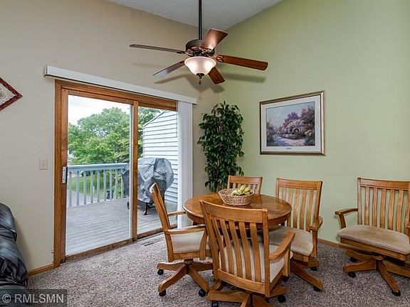 3rd image of 1051 Aston Cir