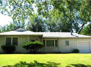 1625 S Drollinger Rd, Wichita, KS 67218