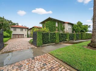 301 Caspian St, Tampa, FL 33606