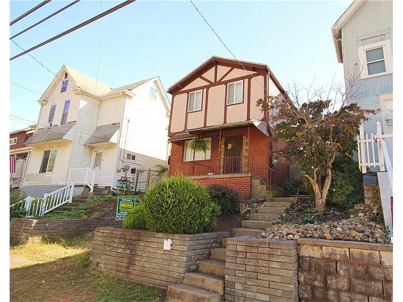 521 Penn St photo 1