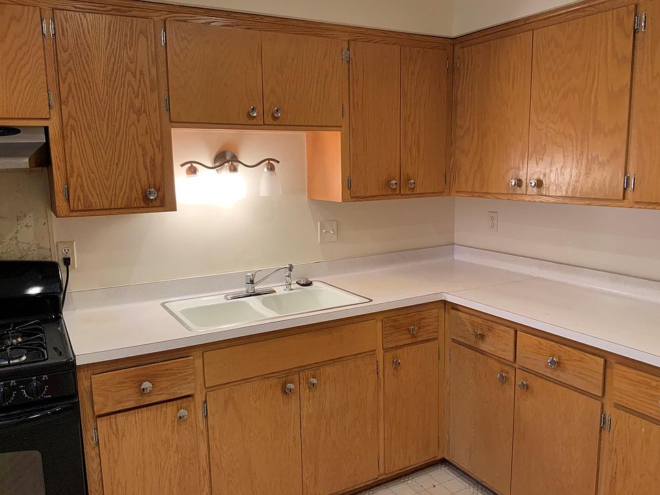 Kitchen view 1