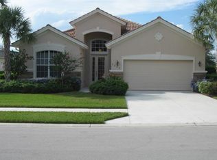 7807 Founders Cir, Naples, FL 34104