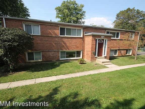 2nd image of 292 Broadmeadows Blvd APT B