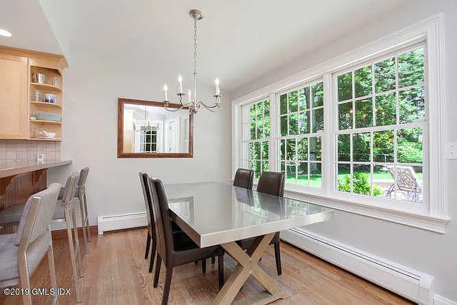 16 Hearthstone Dr — Photo 9