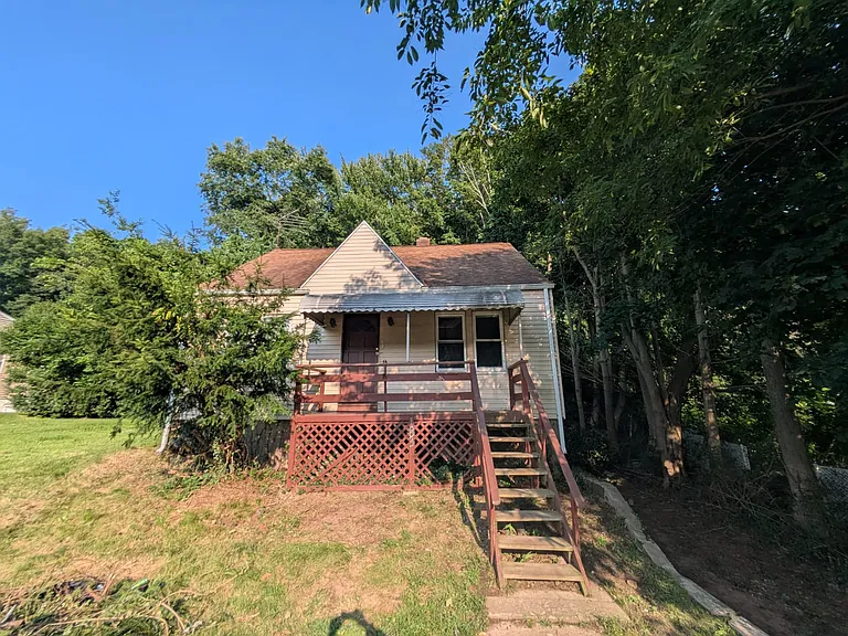183 Laurel St #H — Photo 5