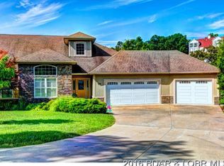592 Lakeshore Dr, Lake Ozark, MO 65049