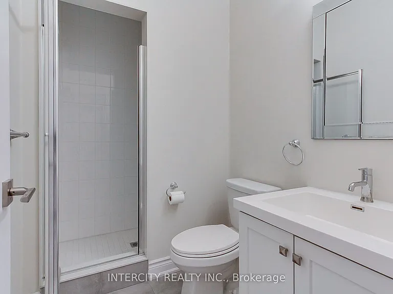 7 Adaskin Ave — Photo 11