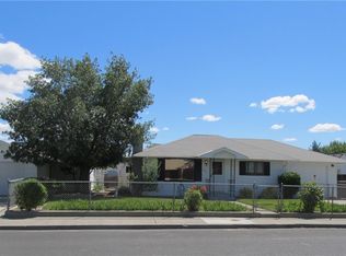 136 F St SE, Ephrata, WA 98823