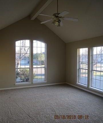 4th image of 7935 Doral Dr