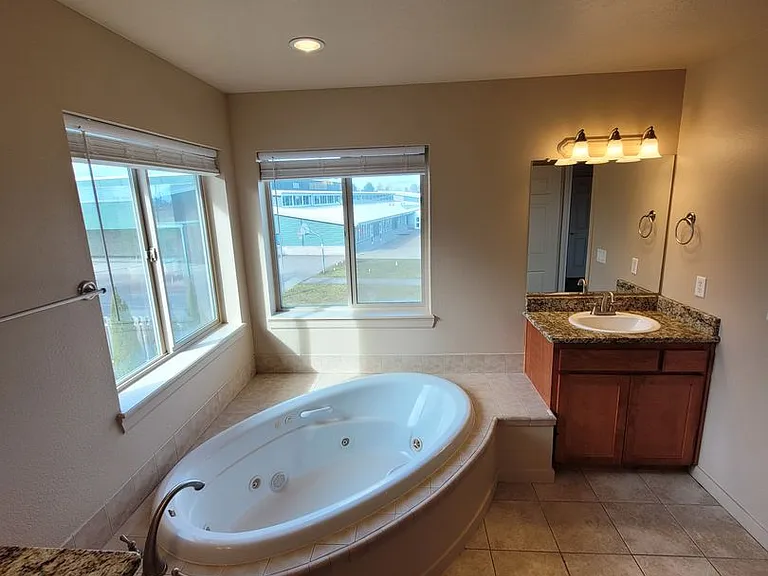 2144 Mayfly St — Photo 14