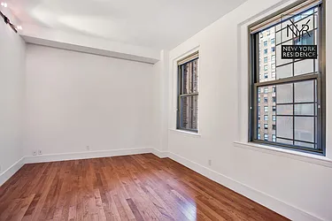 Rented by New York Residence