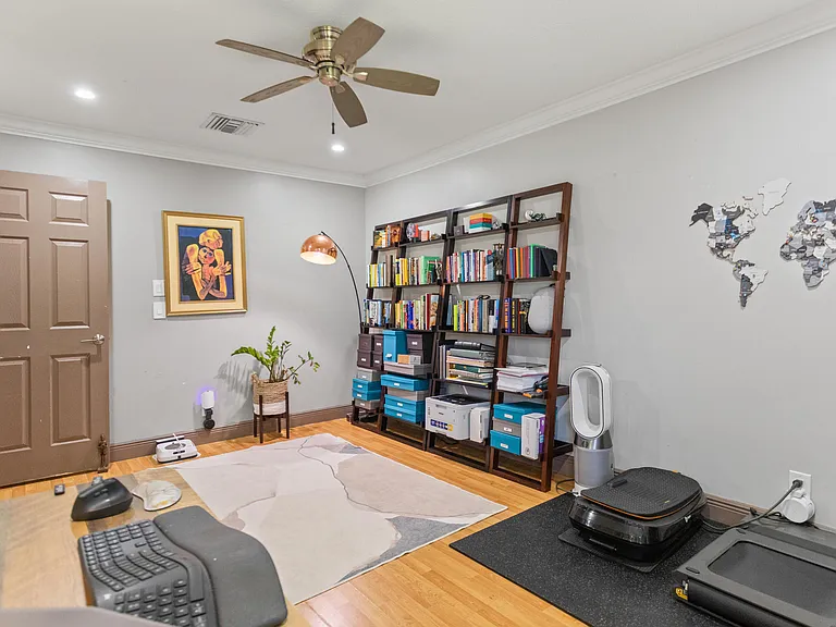 4050 NW 7th Ln — Photo 15