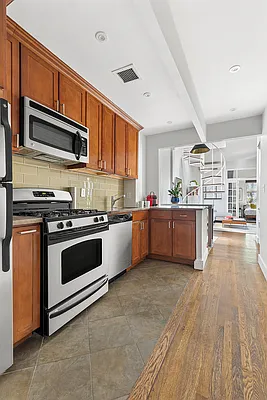 Sold by Compass | media 4