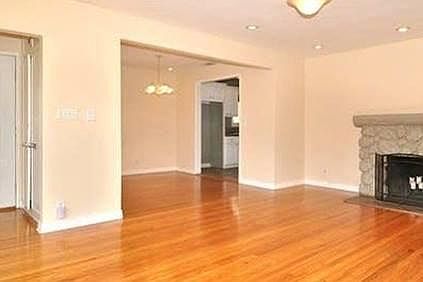 5th image of 410 Andover Dr