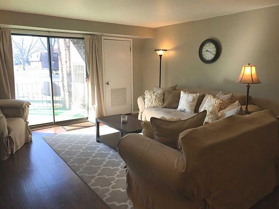 2nd image of 10600 S Brooklodge Ln APT 2A