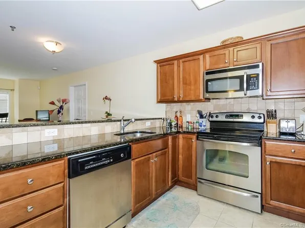 2660 North Ave Unit 112, Bridgeport, CT 06606