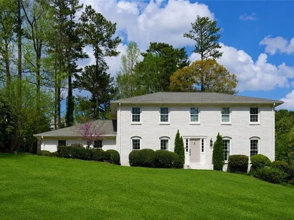 3811 Valley Green Dr, Marietta, GA 30068