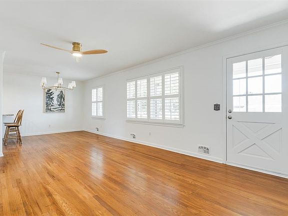 5th image of 10013 Ridgeview Dr