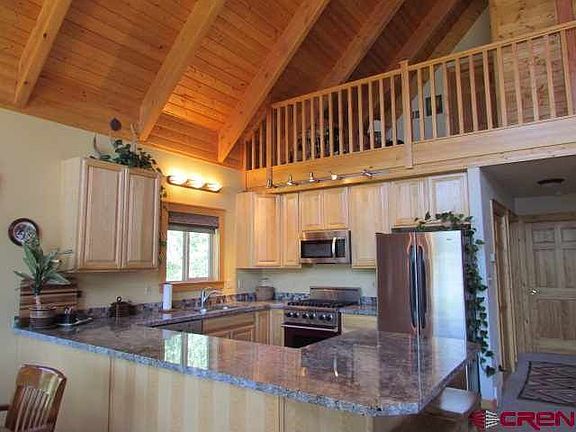 5th image of 110 Park Dr