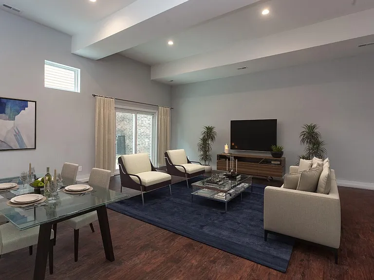 3246 Lorain Ave #101 — Photo 2